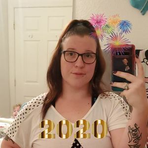 Meet your Posher, Carrie